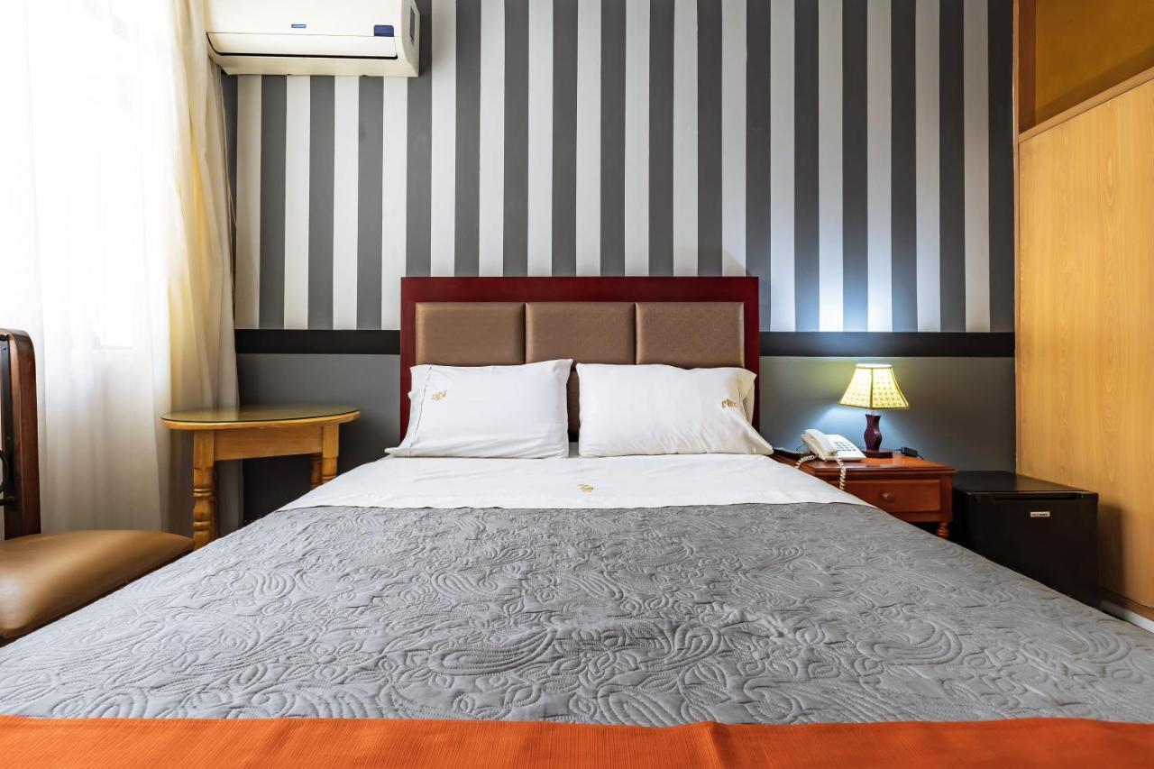 Hotel Recreo