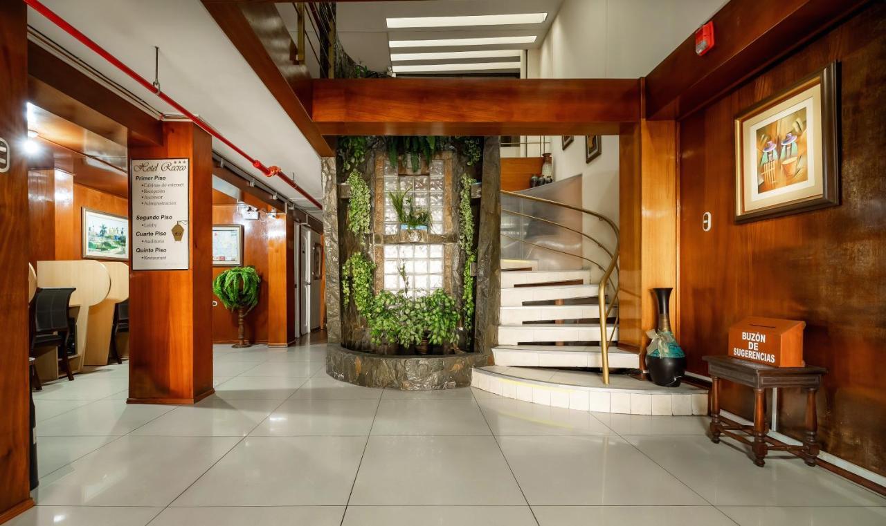 Hotel Recreo
