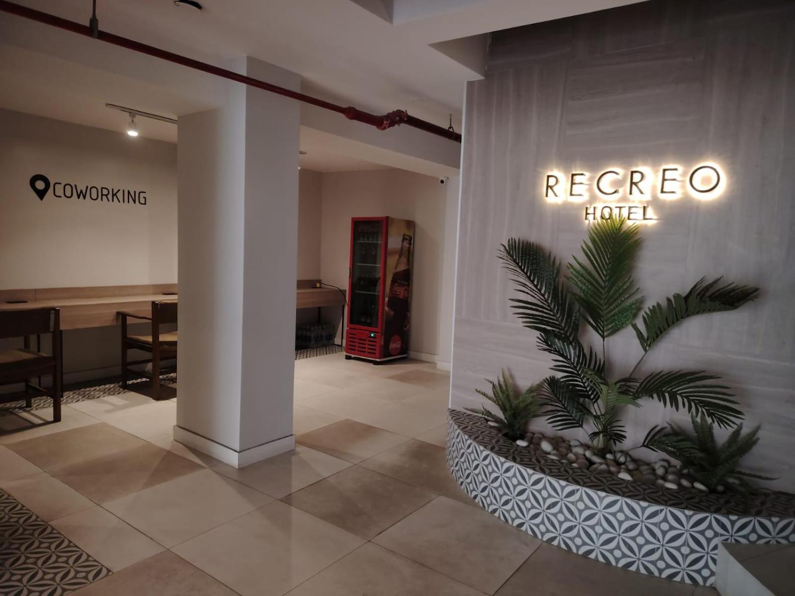 Recreo Hotel